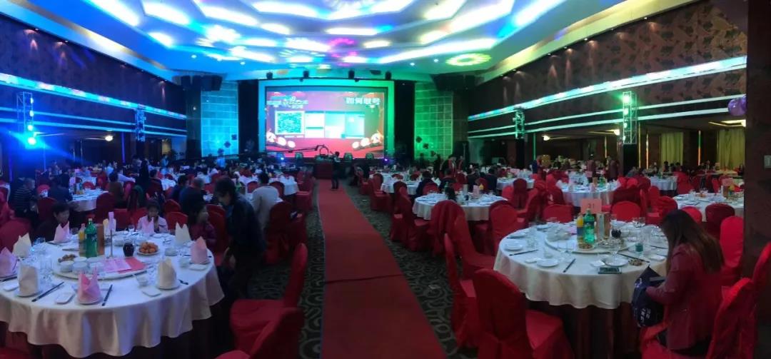 携手共赢 再续绚烂 抖圈感恩之夜圆满落幕